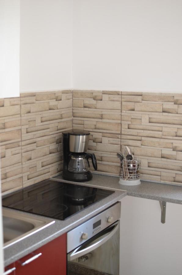 Vila Cu Trandafiri Cozy Apartments 2 Camere Bragadiru Buitenkant foto