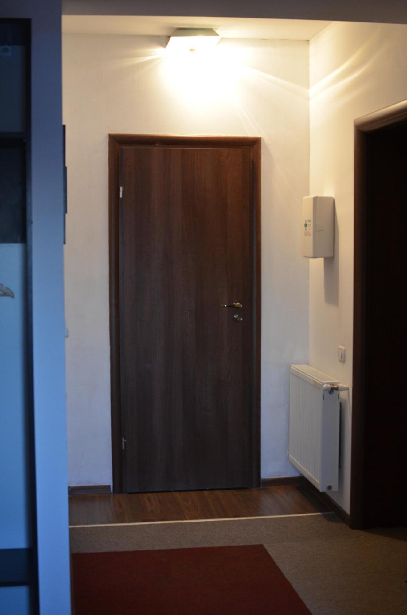Vila Cu Trandafiri Cozy Apartments 2 Camere Bragadiru Buitenkant foto
