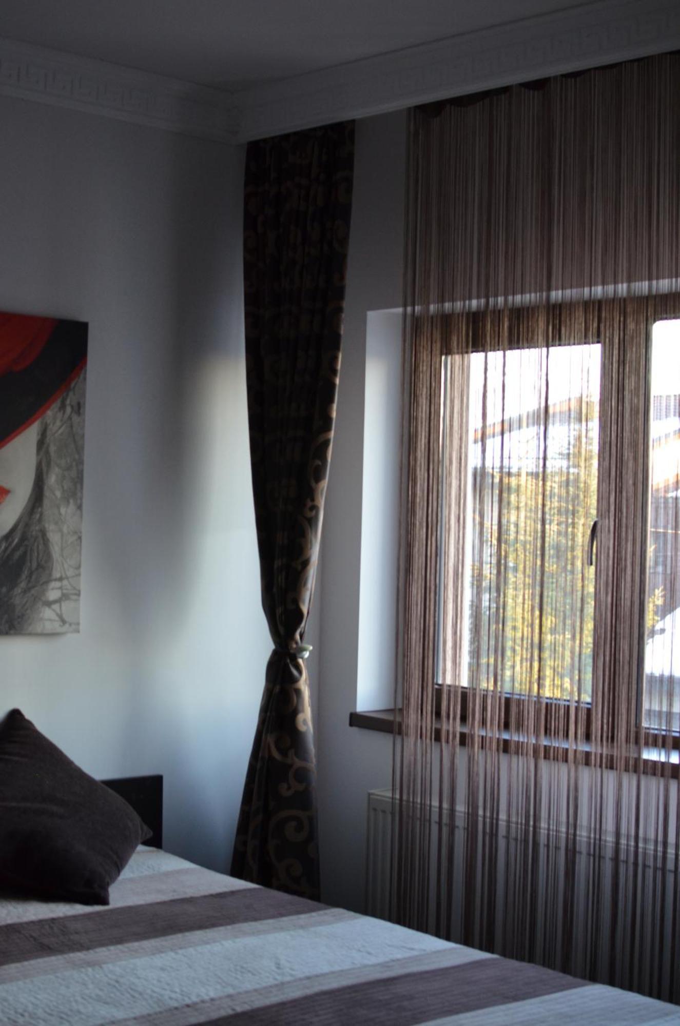 Vila Cu Trandafiri Cozy Apartments 2 Camere Bragadiru Buitenkant foto
